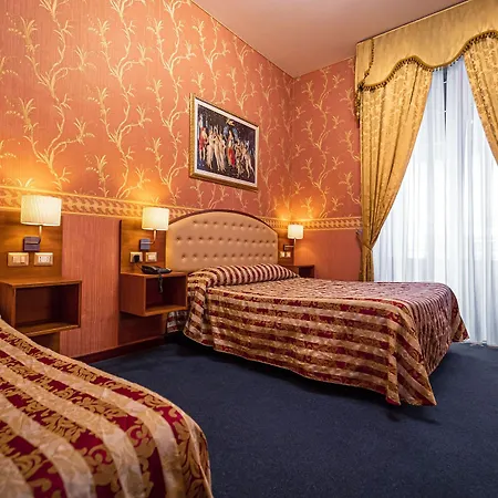 Romeo Hotell 3*