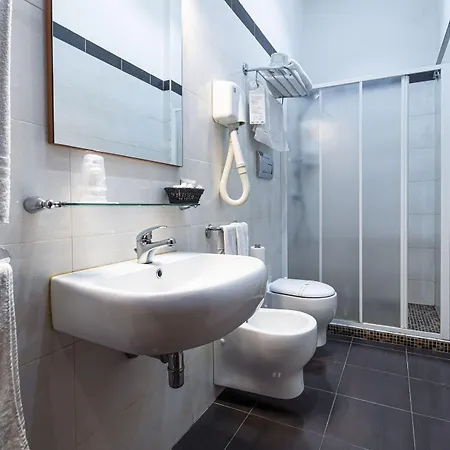 Romeo Hotel 3*